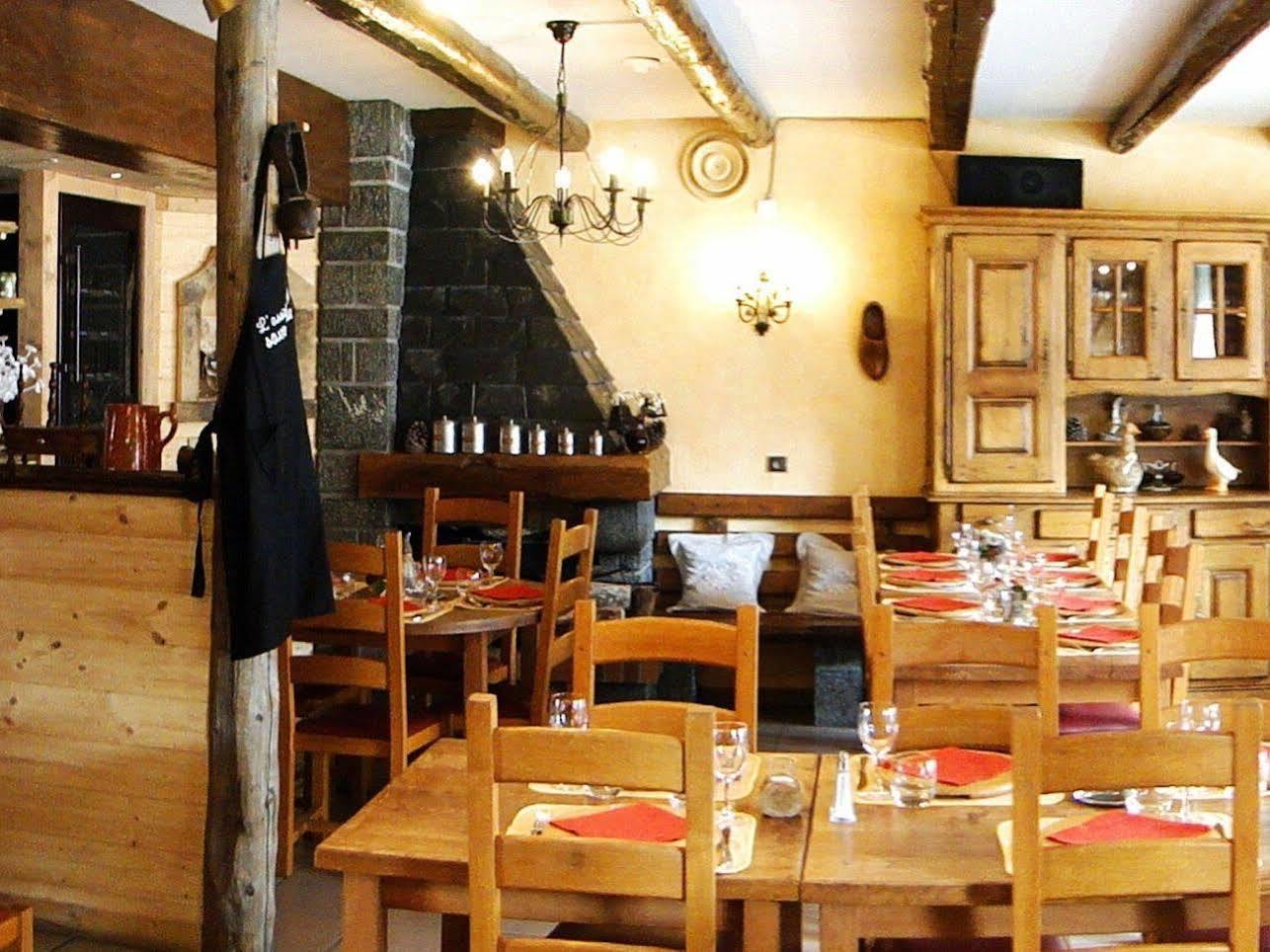 Logis Hotel Les Ancolies Areches Luaran gambar